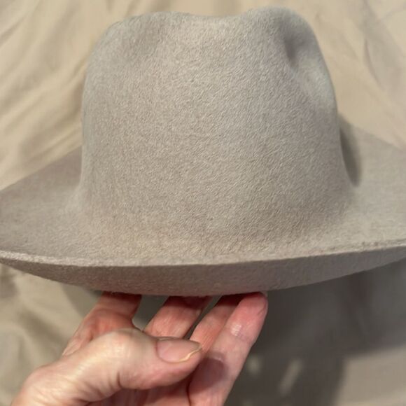 NWOT Buck Brook Alpaca hat never worn main image 9
